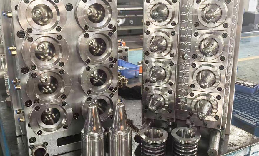 Choosing the Right PET Preform Mold: 5 Key Factors for Optimal Production