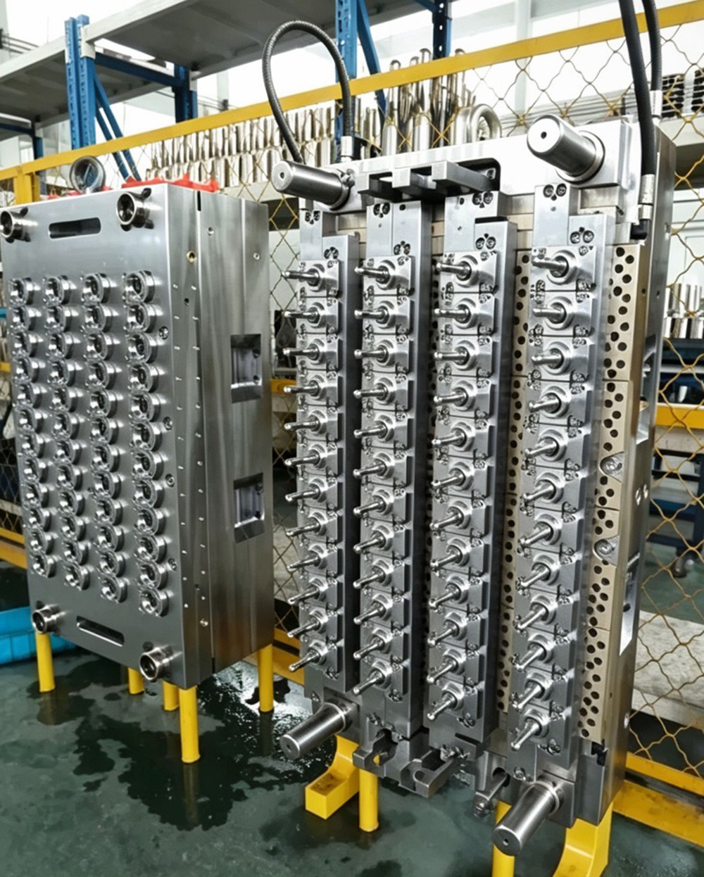 64-cavity PET preform mold for European beverage group
